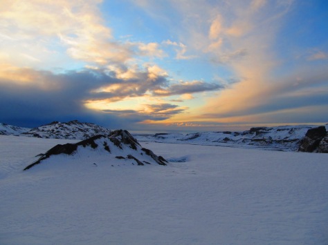 Myrdalsjokull Glacer, Iceland (Photo: Howard Roberts)